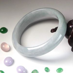 Natural Jade Bangle 59 mm